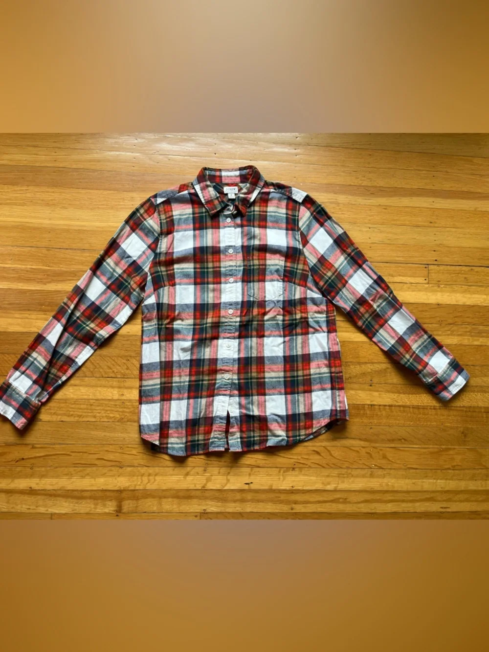 J. Crew women’s plaid shirt tartan white red preppy M normcore cabincore soft!